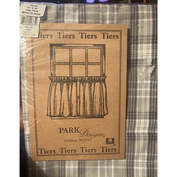 Park Designs Hartwick Tiers 72”x36” Ticking Farmhouse Country Gray Tan White NEW - Picture 6 of 7